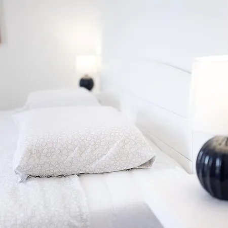 Private With View 1 *